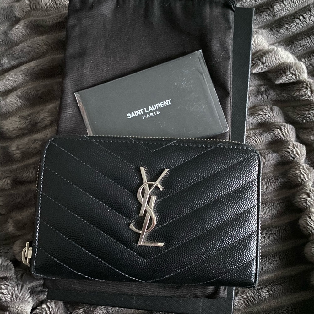 Yves Saint Laurent Zip Wallet